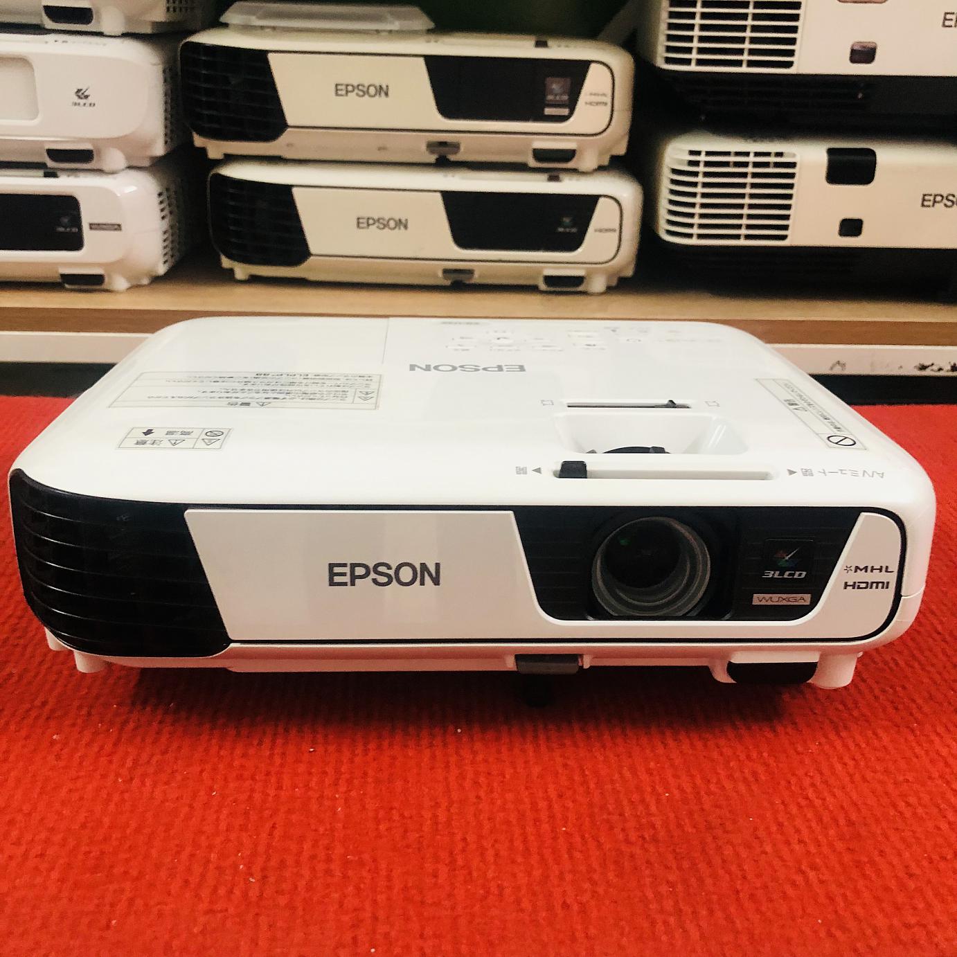Máy chiếu Epson EB-U32- FullHD 99%-3200 ansilumen